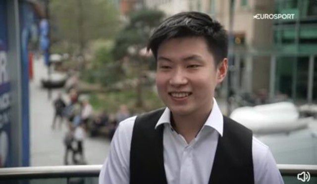 不盖被子打扑克